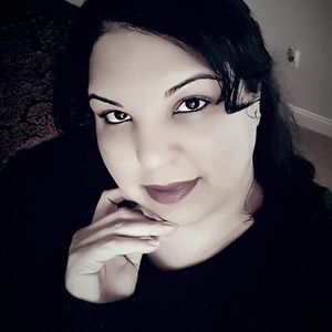 Meet your Posher, Hina